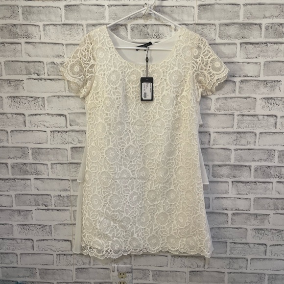 courage.b Dresses & Skirts - NWT! Women’s Courage.b white crochet lace tiered back short sleeve dress Small